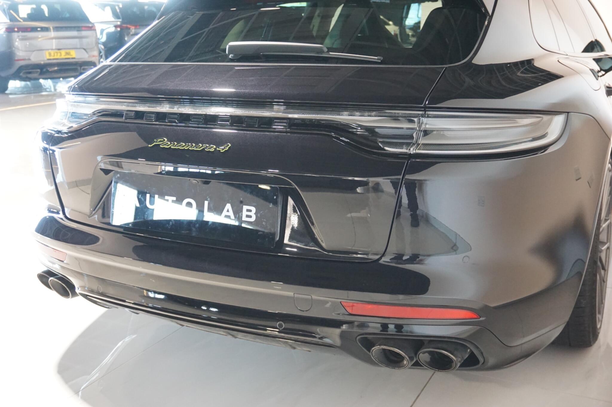 Porsche Panamera 2.9 V6 E-Hybrid 17.9kWh 4 Platinum Edition Sport Turismo 5dr Petrol Plug-in Hybrid PDK 4WD Euro 6 (s/s) (462 ps)